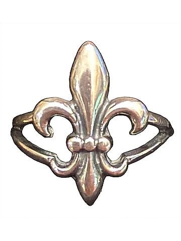 Madison Women's Heritage Fleur De Lis Ring in Silver (view 1)