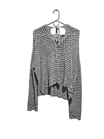 Francesca's Pullover Sweater (view 1)