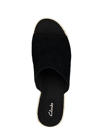 Clarks Women's Maritsa 7.0 Slide Sandals (view 2)