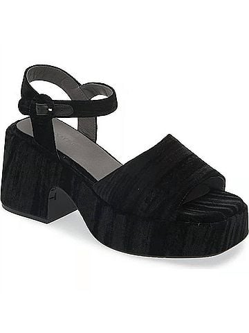 Chocolat Blu Women's Helga Sandals (view 2)