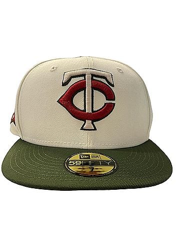 New Era Unisex - Twins Winter Woods Custom Hat Size 7 1/8 in Beige (view 1)
