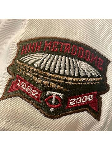 New Era Unisex - Twins Winter Woods Custom Hat Size 7 1/8 in Beige (view 2)