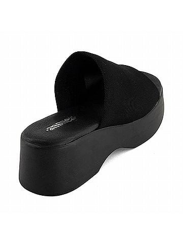 Andrea Women's Slide Sandals in Black (view 2)