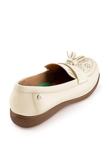 Andrea Women's Tassel Detail Loafer (view 2)