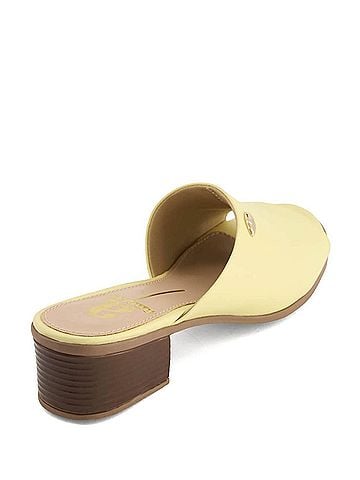 Andrea Women's Comfort Slip On Sandal (view 2)