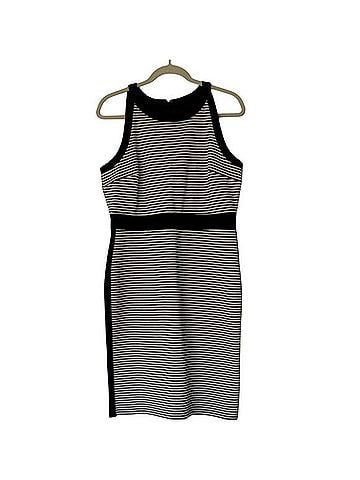 Ann Taylor Casual Dress (view 1)