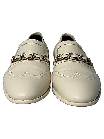 Chanel Chanel Chain Accent Wingtip Loafers in White Leather (view 2)