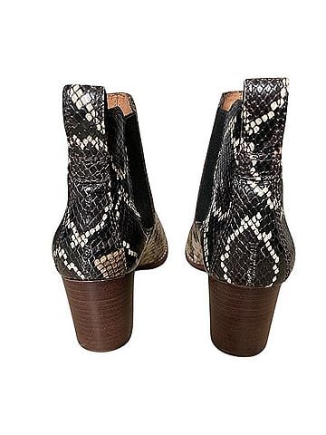 Madewell The Regan Boot Ankle Boots (view 2)