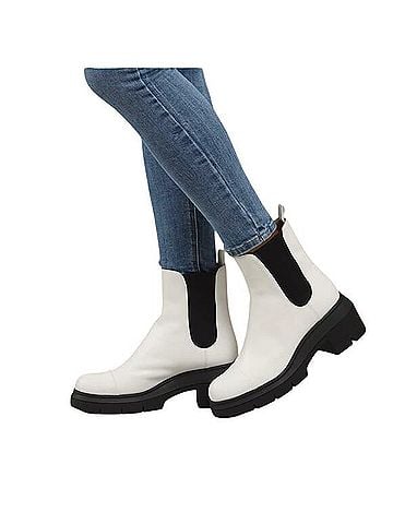 Stuart Weitzman Norah Boots (view 1)