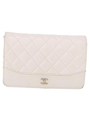 Chanel Wallet On Chain Lambskin White Leather Shoulder Bag Bag (view 1)