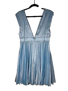 Abercrombie & Fitch Casual Dress (view 2)
