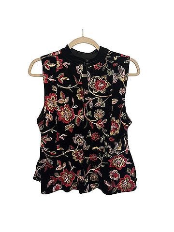 Eva Franco Sutton Sleeveless T-Shirt (view 2)