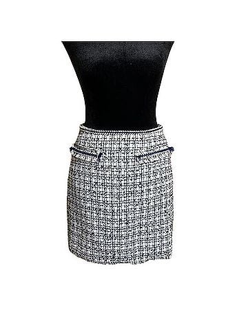 H&M Casual Skirt (view 1)