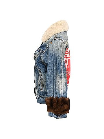 Gucci Gucci Sheared Collar Tiger Print Denim Jacket in Blue Cotton (view 2)