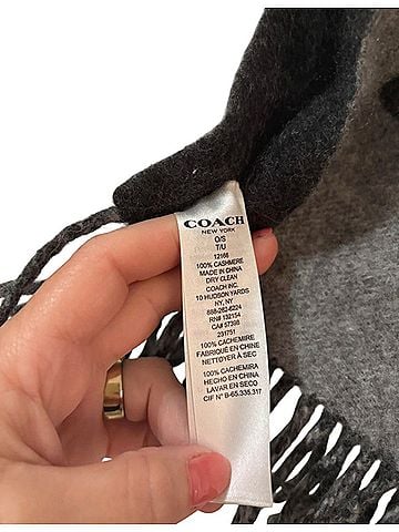 Coach Scarf (view 2)