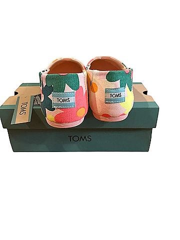TOMS Flats (view 2)