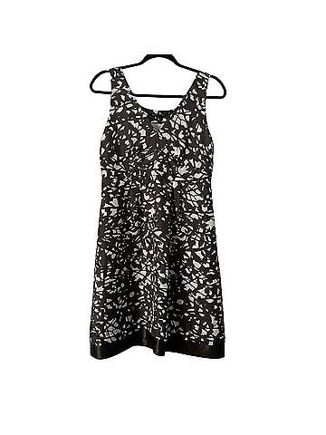 Banana Republic Cocktail Dress (view 2)