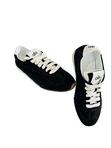 Alo Yoga Sunset Sneakers Sneakers (view 2)