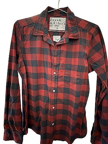 Frank & Eileen Button-Down Shirt (view 1)