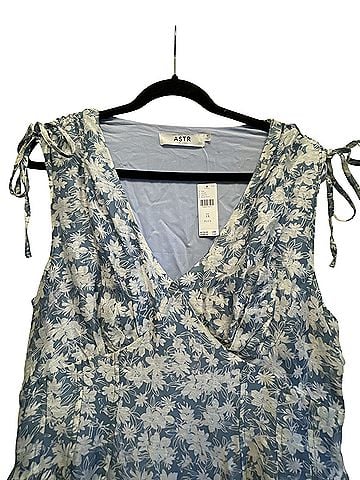 Astr ASTR from Anthrologie Casual Dress (view 2)