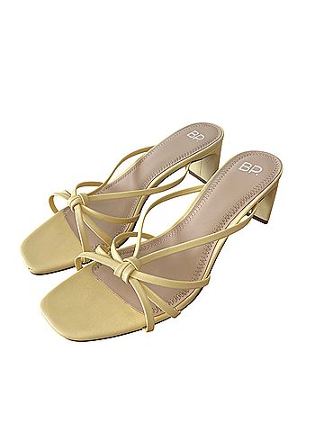 BP. Heels (view 2)