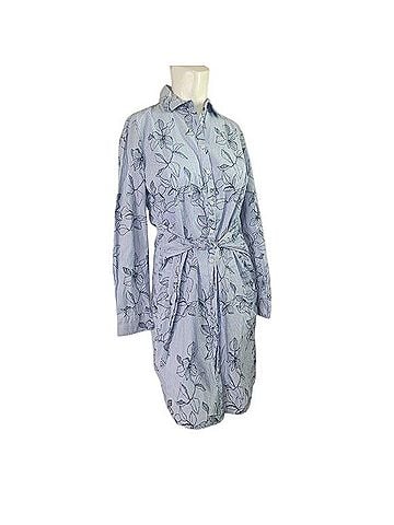 UNTUCKit Lily Casual Dress (view 1)