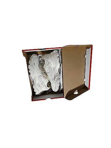 Nike Nike Sneakers (view 1)