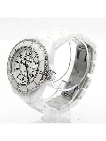 Chanel Chanel J12 33mm Ceramic H0968 Quartz Watch (view 2)