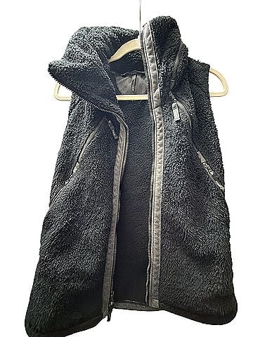 Kuhl Vest (view 1)