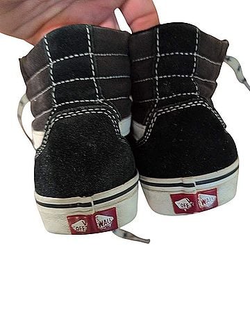 Vans Sneakers (view 2)
