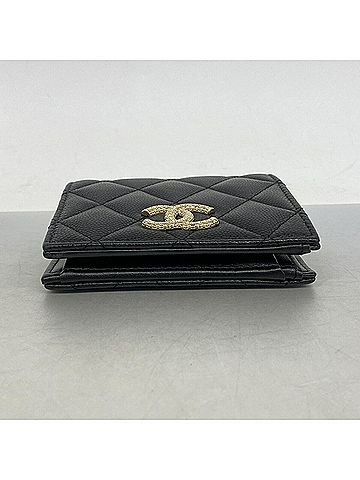 Chanel Chanel Matelassé wallet, caviar leather, black and champagne color, for women. (view 2)