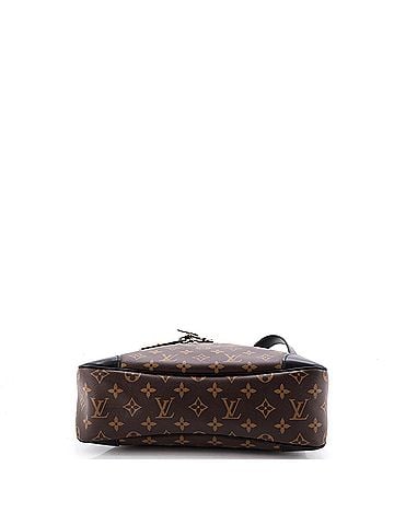 Louis Vuitton Odeon NM Handbag Monogram Canvas MM (view 2)