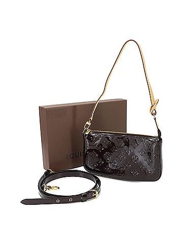 Louis Vuitton Louis Vuitton Vernis Pochette Accessoires 2-way Hand/Shoulder Handbag Leather Amarante M91576 (view 1)