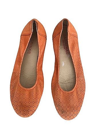 Sabrinas Flats (view 2)