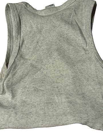 TNA Sleeveless T-Shirt (view 2)