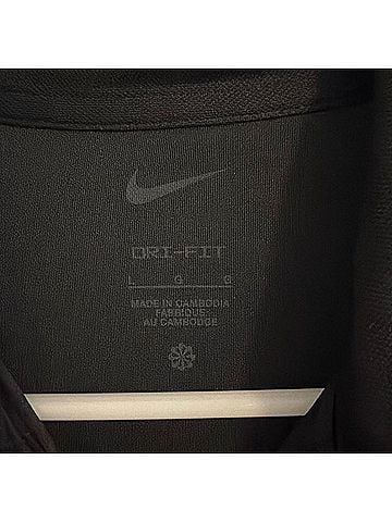 Nike Sleeveless Button-Down Shirt (view 2)