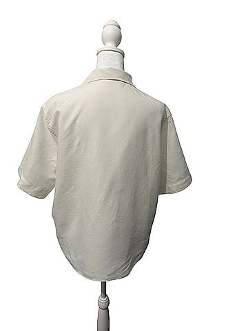 Uniqlo Short Sleeve Button-Down Shirt (view 2)