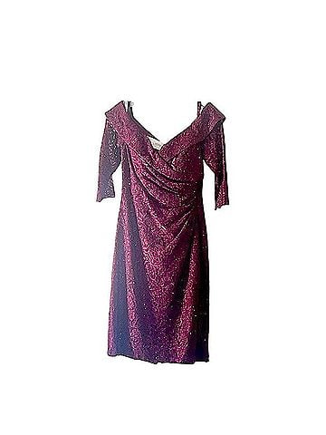 Oleg Cassini Off-the-Shoulder Lace Sheath Dress Cocktail Dress (view 2)