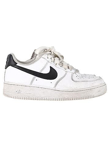 Nike Nike Air Force 1 Low-Top Sneakers in White Leather (view 1)