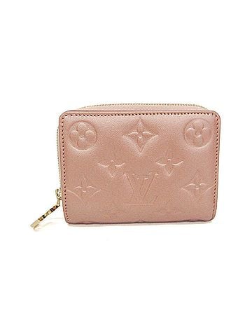 Louis Vuitton Louis Vuitton Coussin Lou Wallet M81996 Women's Lambskin Wallet (bi-fold) Rose Gold (view 1)