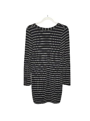 Le Lis Nellie Taft Casual Dress (view 2)