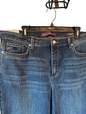 Gloria Vanderbilt Amanda Jeans (view 2)