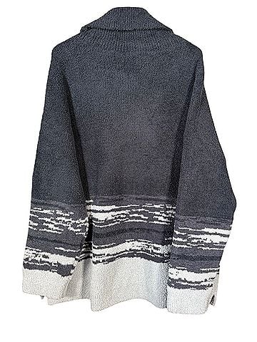 Barefoot Dreams Pullover Sweater (view 2)