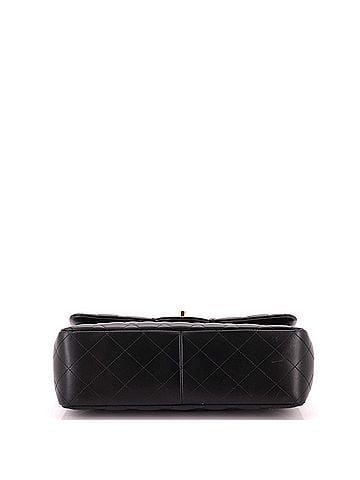 Chanel Classic Double Flap Bag Quilted Lambskin Jumbo (view 2)