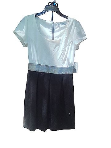 Forever 21 forever 21 Cocktail Dress (view 1)