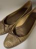 Stuart Weitzman 100% Leather Gold Flats Size 8 - photo 6