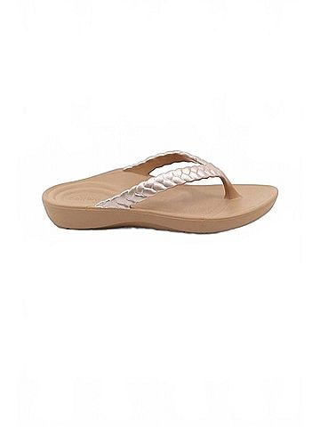 Aetrex Women's Vicki Braided Thong Sandal in Champagne Gloss (view 1)