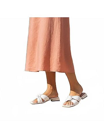 Carrano Women's Serenity Leather Slide Sandal in White (view 2)