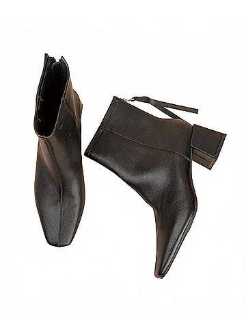 Mi.Im Women's Kadee Leather Bootie in Black (view 2)