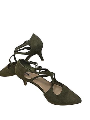 Fioni Heels (view 2)